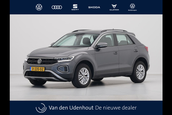 Volkswagen T-Roc 1.5 TSI 150pk DSG Life Navigatie Clima Pdc Acc