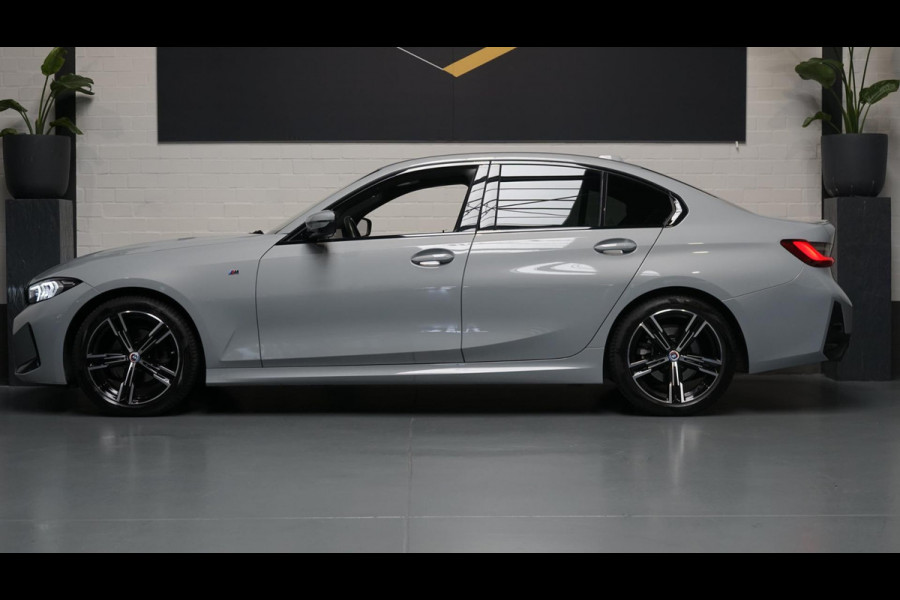 BMW 3 Serie 318i M-Sport AUTOMAAT-ALCANTARA-CARPLAY-CRUISE-DAB-LED-NAVIGATIE-SHADOW LINE