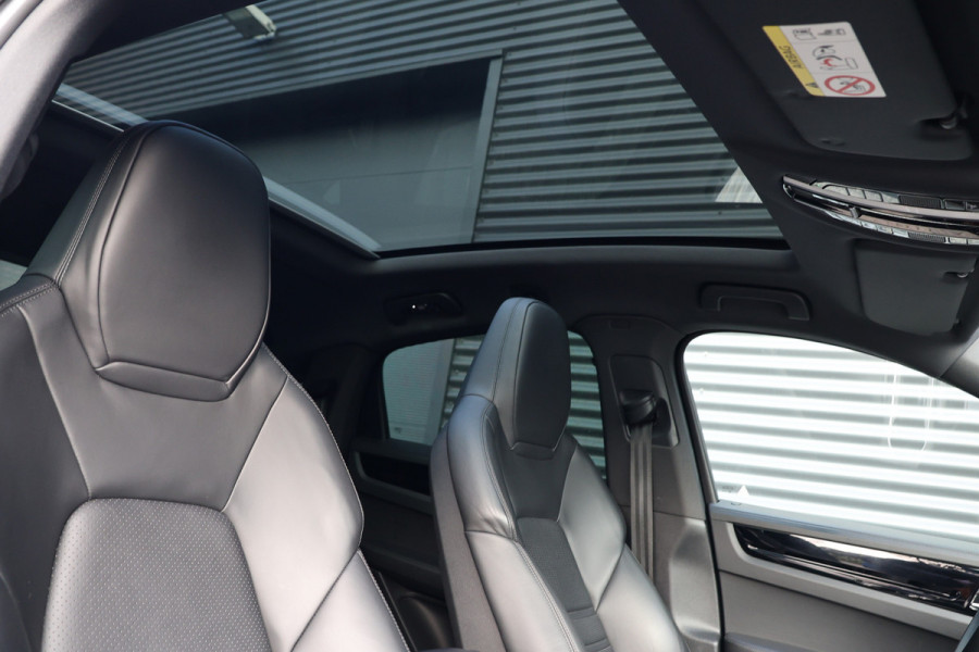 Porsche Cayenne Coupé 3.0 E-Hybrid 462PK | Panoramadak | 360 Camera | Luchtvering | Dealer Onderhouden | Sport-Chrono | 21 inch velgen | Sportuitlaat | Blind Spot | Nieuwe APK | Onderhoudsbeurt