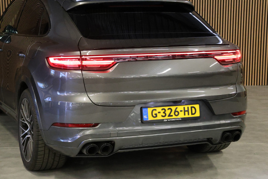 Porsche Cayenne Coupé 3.0 E-Hybrid 462PK | Panoramadak | 360 Camera | Luchtvering | Dealer Onderhouden | Sport-Chrono | 21 inch velgen | Sportuitlaat | Blind Spot | Nieuwe APK | Onderhoudsbeurt