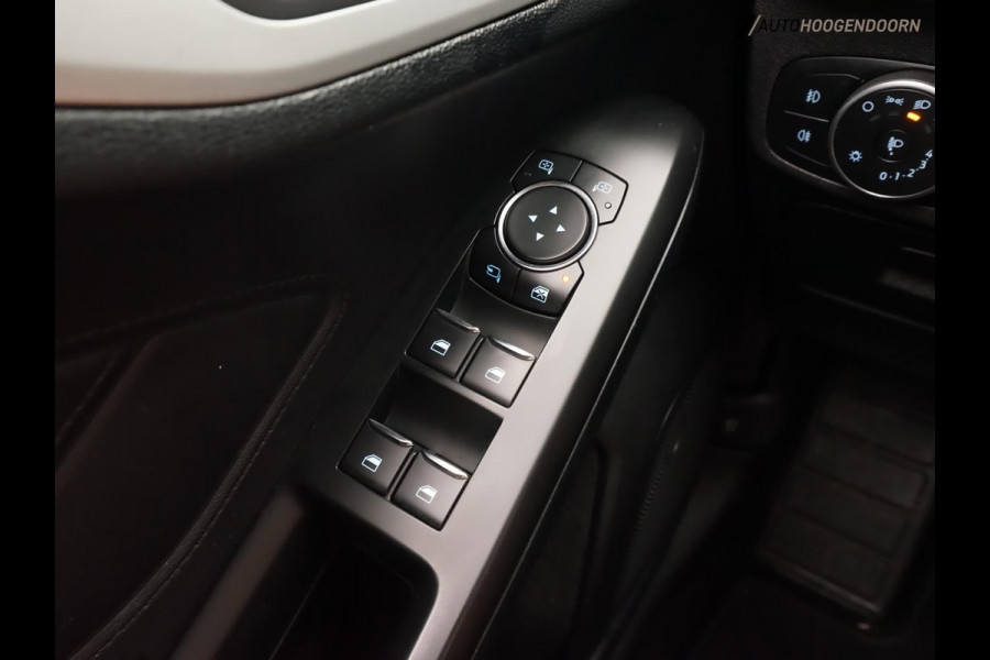 Ford Focus 1.0 EcoBoost Trend Edition Business Sport (APPLE CARPLAY,LED,PARKEERSENSOR,NAVIGATIE,CRUISE,NIEUWE APK,LM-VELGEN)