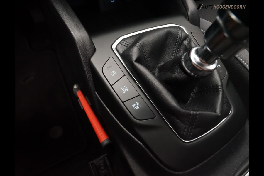 Ford Focus 1.0 EcoBoost Trend Edition Business Sport (APPLE CARPLAY,LED,PARKEERSENSOR,NAVIGATIE,CRUISE,NIEUWE APK,LM-VELGEN)