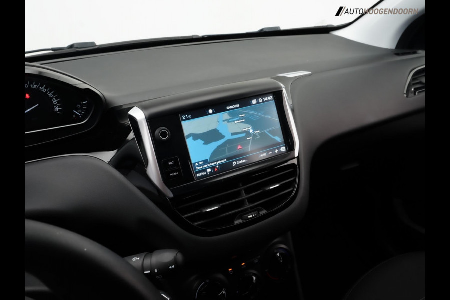 Peugeot 208 1.2 PureTech Sport (APPLE CARPLAY,NAVIGATIE,PARKEERSENSOREN,CRUISE,LM-VELGEN,NIEUWE APK,TOPCONDITIE)
