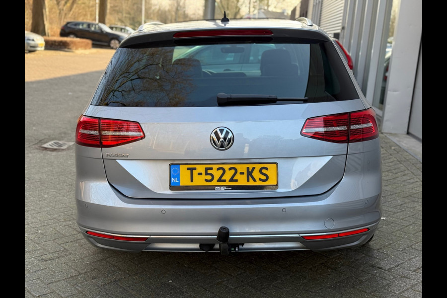 Volkswagen Passat Variant 1.5 TSI Highline Business R l Pano l Automaat l Navi l Climate l ACC l
