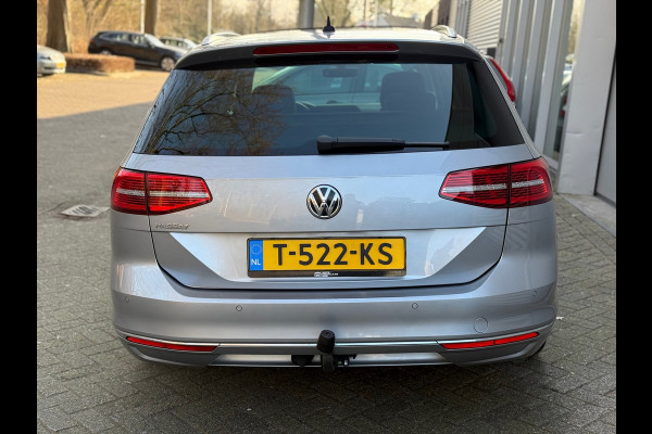 Volkswagen Passat Variant 1.5 TSI Highline Business R l Pano l Automaat l Navi l Climate l ACC l