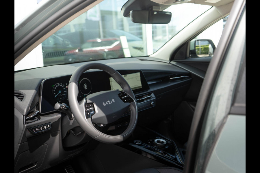 Kia Niro 1.6 GDi Hybrid ExecutiveLine | OP VOORRAAD | DIRECT RIJDEN | LUXSTE UITVOERING | Stoelventilatie | Harman en kardon |