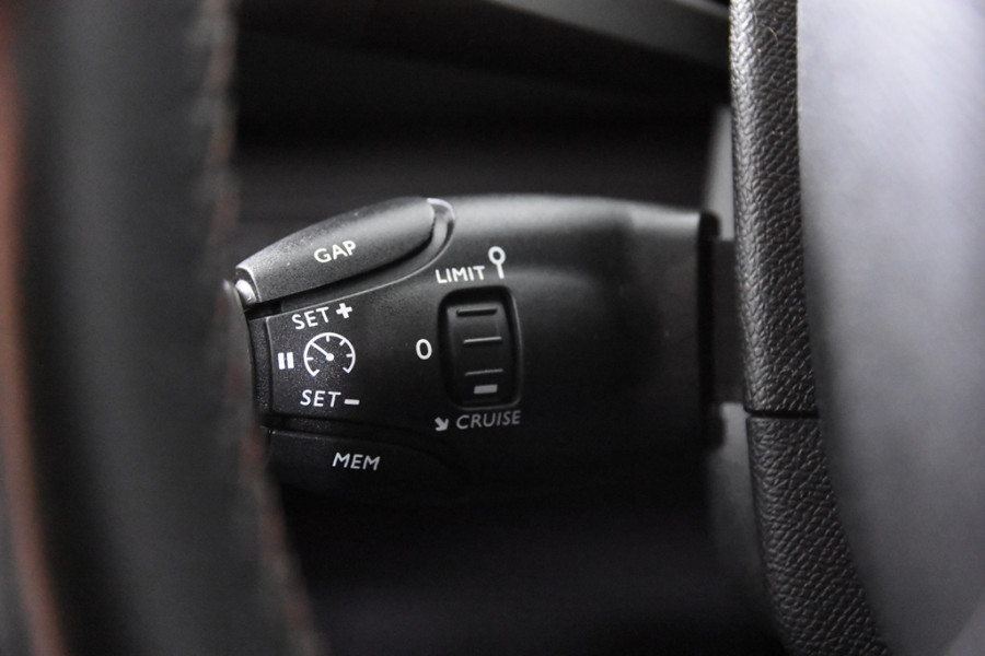 Peugeot 308 SW 1.2 PureTech GT-line *1ste Eigenaar*Panoramadak*Massage*