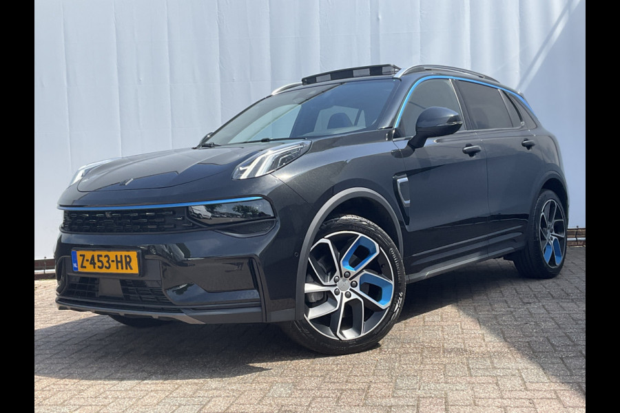 Lynk & Co 01 1.5 262PK PHEV Zwarte hemel 360° StoelVerw. Panoramadak Plug-in