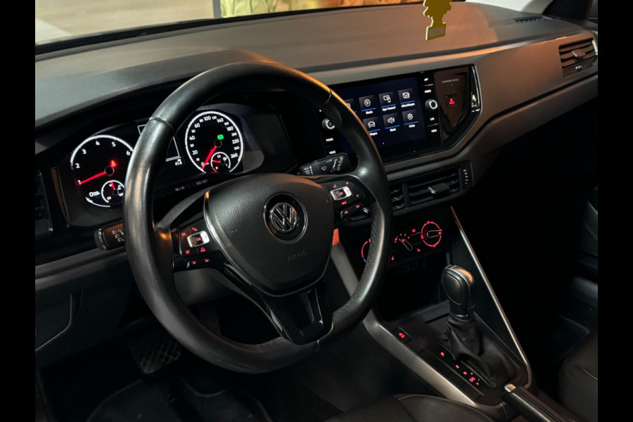 Volkswagen Polo 1.0 TSI Comfortline Garantie Trekhaak CarPlay StoelVW Led Cruise Navi Airco Rijklaar