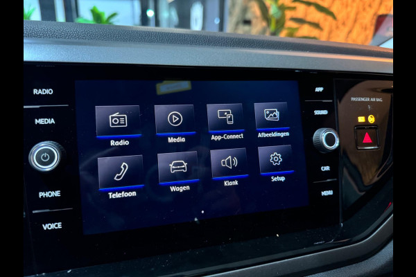 Volkswagen Polo 1.0 TSI Comfortline Garantie Trekhaak CarPlay StoelVW Led Cruise Navi Airco Rijklaar
