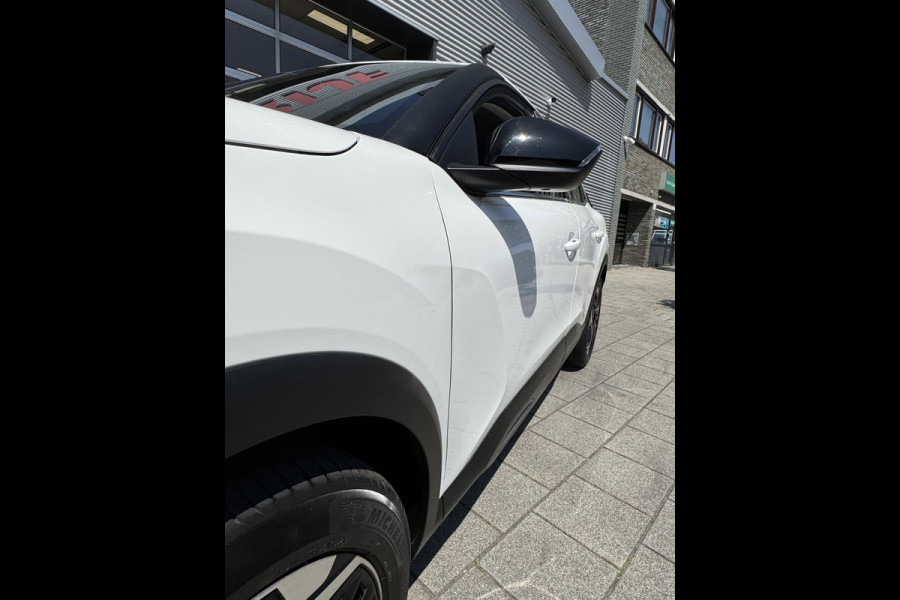 Citroën C4 1.2 PureTech Shine - AUTOMAAT I Navigatie I Airco I PDC / LED I 1/2 Leer I Trekhaak I Dealer onderhouden