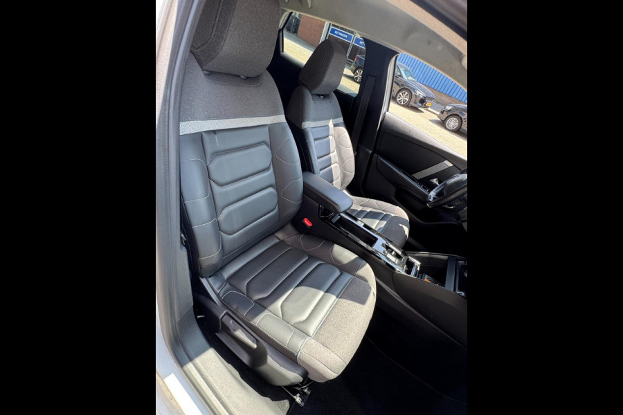 Citroën C4 1.2 PureTech Shine - AUTOMAAT I Navigatie I Airco I PDC / LED I 1/2 Leer I Trekhaak I Dealer onderhouden