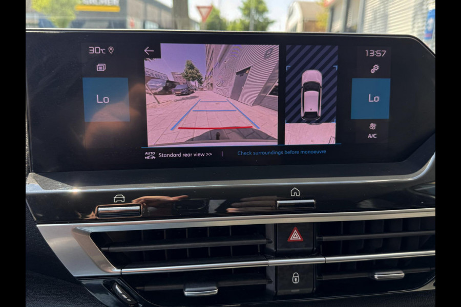Citroën C4 1.2 PureTech Shine - AUTOMAAT I Navigatie I Airco I PDC / LED I 1/2 Leer I Trekhaak I Dealer onderhouden