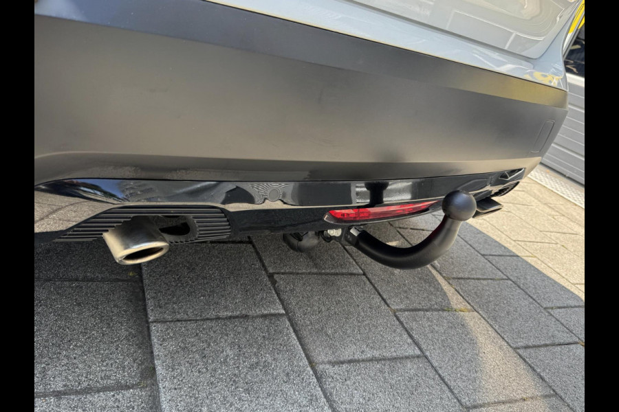 Citroën C4 1.2 PureTech Shine - AUTOMAAT I Navigatie I Airco I PDC / LED I 1/2 Leer I Trekhaak I Dealer onderhouden