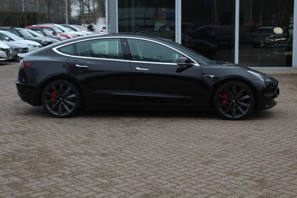 Tesla Model 3 Performance AWD 75 kWh / Autopilot / Panoramadak / Camera / Leder / 20''' Leder / Premium Audio