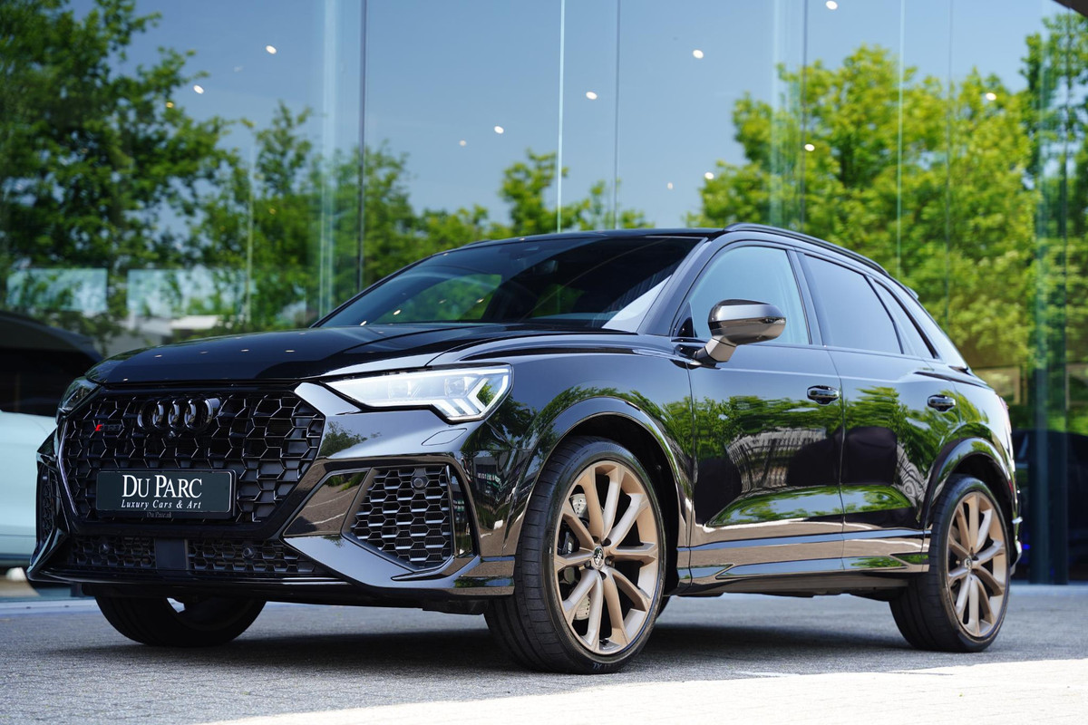 Audi RSQ3 2.5 TFSI RS Panoramadak SONOS RS-Seats Audi RSQ3 2.5 TFSI RS Panoramadak SONOS RS-Seats