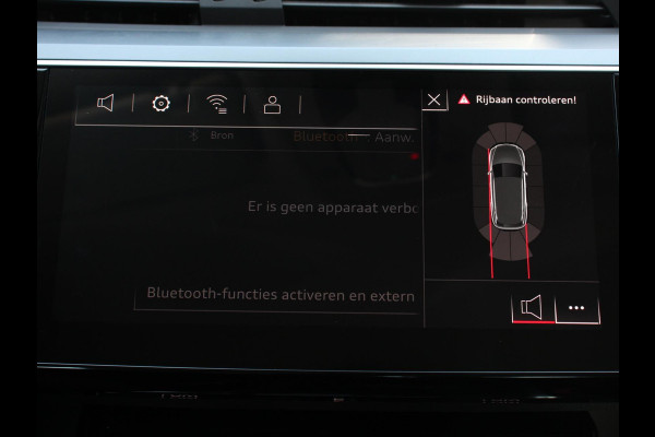 Audi e-tron e-tron 50 quattro Launch edition 71 kWh Navigatie Climate Control Parkeer Sensoren Lichtmetalen velgen