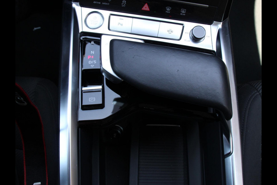 Audi e-tron e-tron 50 quattro Launch edition 71 kWh Navigatie Climate Control Parkeer Sensoren Lichtmetalen velgen