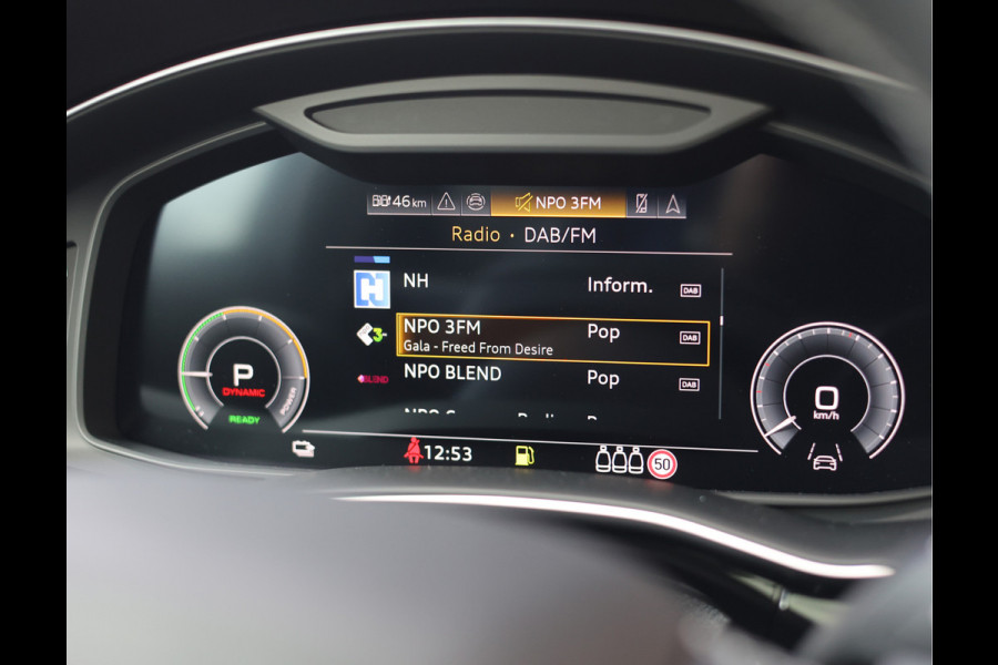 Audi Q7 60 TFSIe Quattro | Trekhaak - Head-Up - 360 - Alcantara