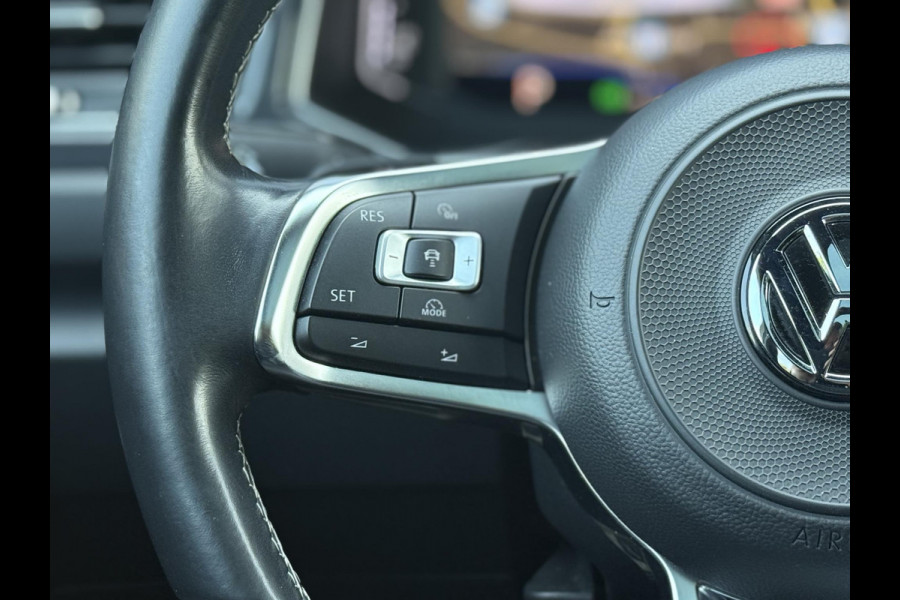 Volkswagen T-Roc 2.0 TSI 4Motion R-Line Pano|Cam|Carplay