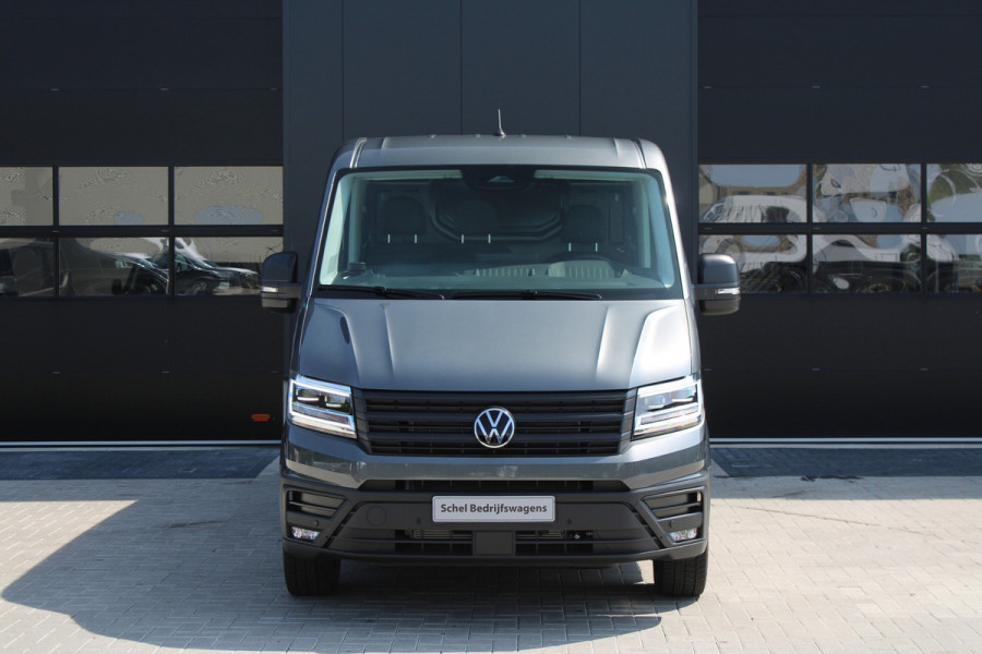 Volkswagen Crafter 35 2.0 TDI L3H2 177pk - Facelift - 2x Schuifdeur - Navigatie - LED - Geveerde stoel - Virtual cockpit - Camera - Verwarmd stuur
