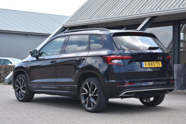Škoda Karoq 1.5 TSI ACT Sportline | NAP | VIRTUAL COCKPIT | DEALER ONDERHOUDEN | CAMERA | STOELVERWARMING | APPLE CARPLAY