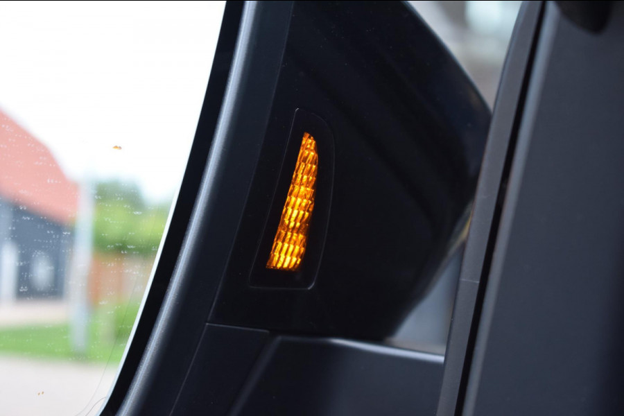 Škoda Karoq 1.5 TSI ACT Sportline | NAP | VIRTUAL COCKPIT | DEALER ONDERHOUDEN | CAMERA | STOELVERWARMING | APPLE CARPLAY