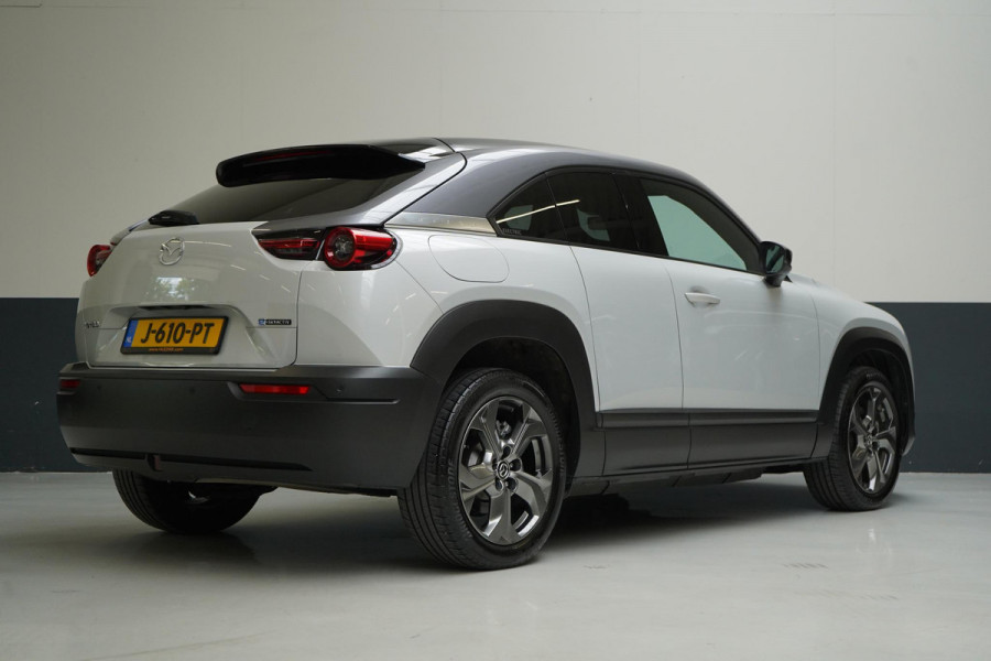 Mazda MX-30 e-SkyActiv 145 First Edition 36 kWh | Head-Up | Navigatie | Memory | Stoelverwarming |
