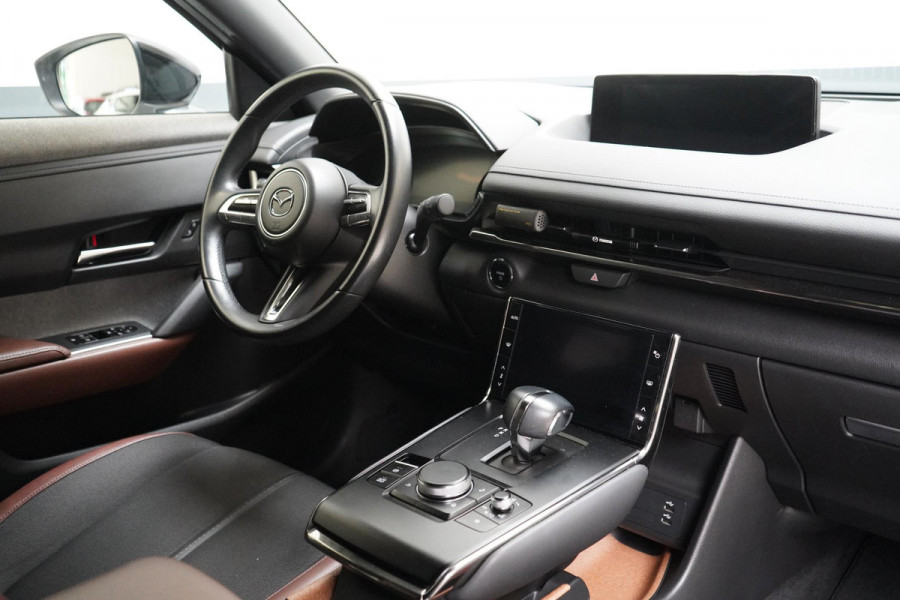 Mazda MX-30 e-SkyActiv 145 First Edition 36 kWh | Head-Up | Navigatie | Memory | Stoelverwarming |