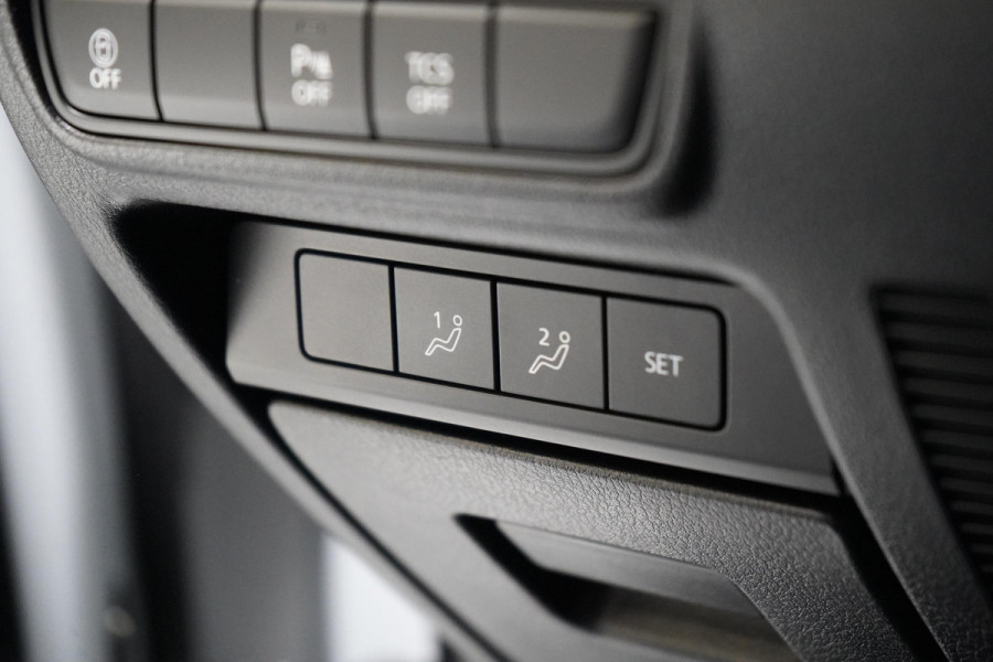 Mazda MX-30 e-SkyActiv 145 First Edition 36 kWh | Head-Up | Navigatie | Memory | Stoelverwarming |