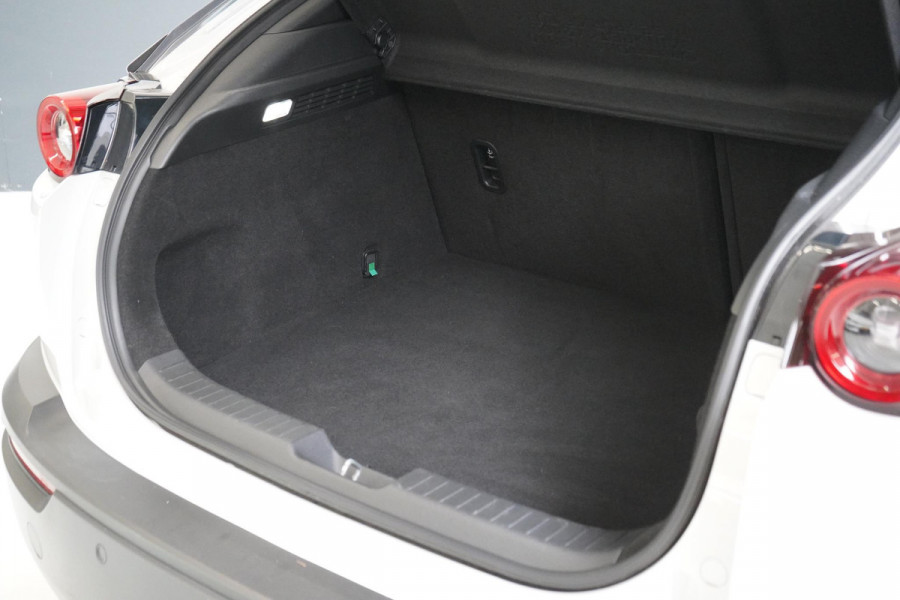 Mazda MX-30 e-SkyActiv 145 First Edition 36 kWh | Head-Up | Navigatie | Memory | Stoelverwarming |