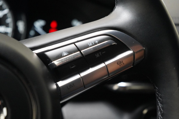 Mazda MX-30 e-SkyActiv 145 First Edition 36 kWh | Head-Up | Navigatie | Memory | Stoelverwarming |
