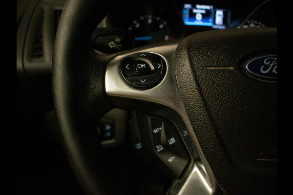 Ford Transit Connect 1.5 TDCI L1 Sport (NAVI,CAMERA,IMPERIAAL,3 ZITS,TREKHAAK,BLACK,NIEUWE APK,NETTESTAAT)
