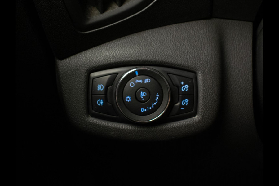 Ford Transit Connect 1.5 TDCI L1 Sport (NAVI,CAMERA,IMPERIAAL,3 ZITS,TREKHAAK,BLACK,NIEUWE APK,NETTESTAAT)