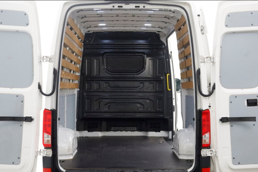 Volkswagen Crafter 35 2.0 TDI 140pk L3H3 (L2H2) DSG-Automaat Comfortline Navi/Camera 03-2021
