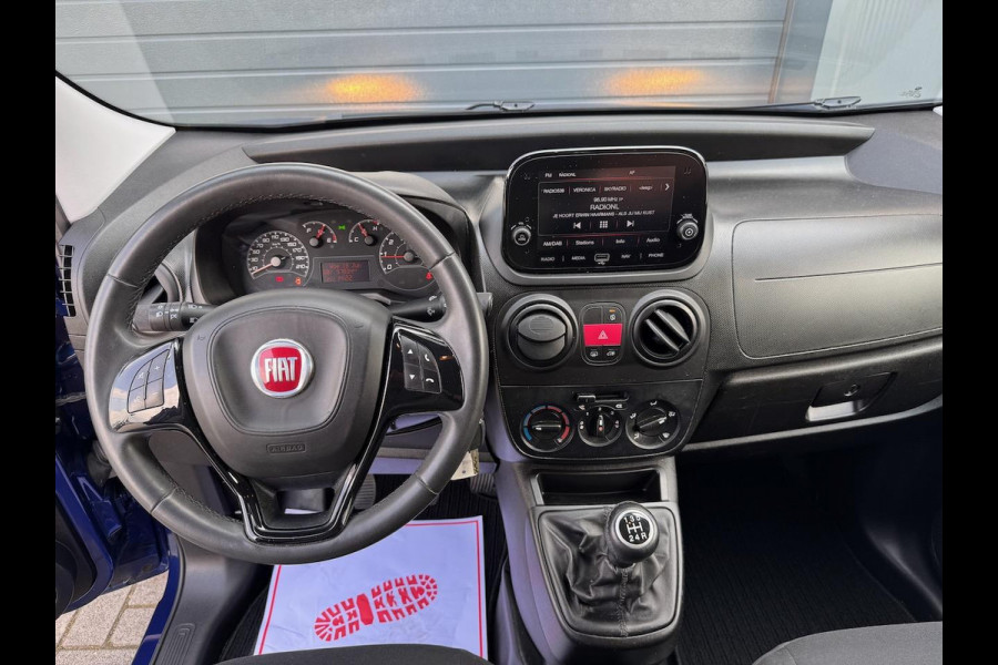 Fiat Fiorino 1.3 MultiJet 80pk | Rondom glas | Navi | Cruise | DAB-radio | Bluetooth | Parkeersensor | Schuifdeur | Metallic