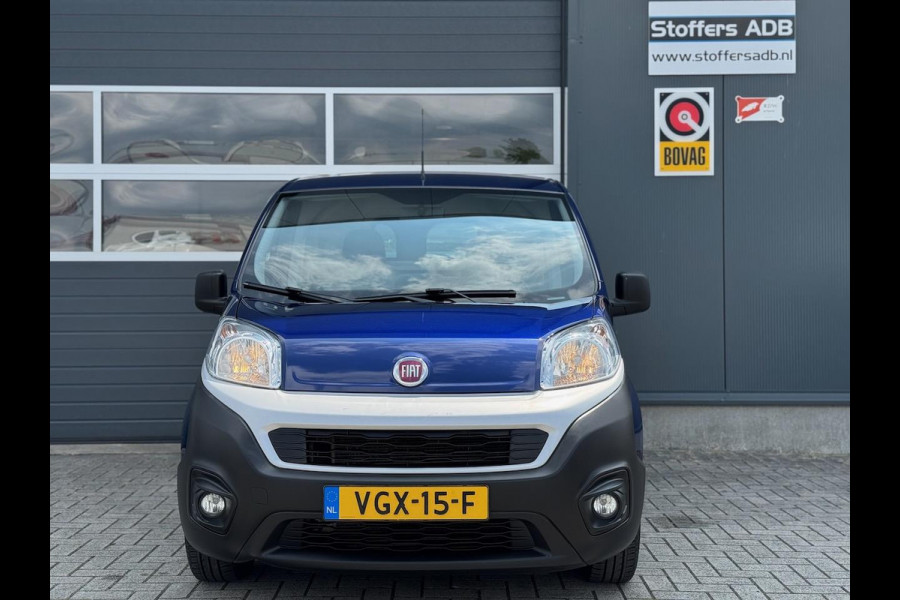 Fiat Fiorino 1.3 MultiJet 80pk | Rondom glas | Navi | Cruise | DAB-radio | Bluetooth | Parkeersensor | Schuifdeur | Metallic