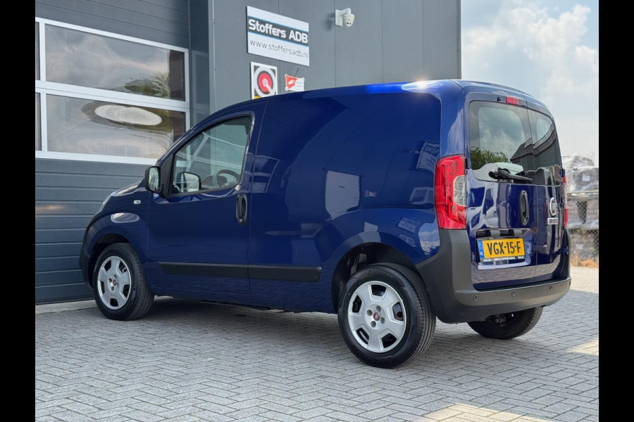 Fiat Fiorino 1.3 MultiJet 80pk | Rondom glas | Navi | Cruise | DAB-radio | Bluetooth | Parkeersensor | Schuifdeur | Metallic