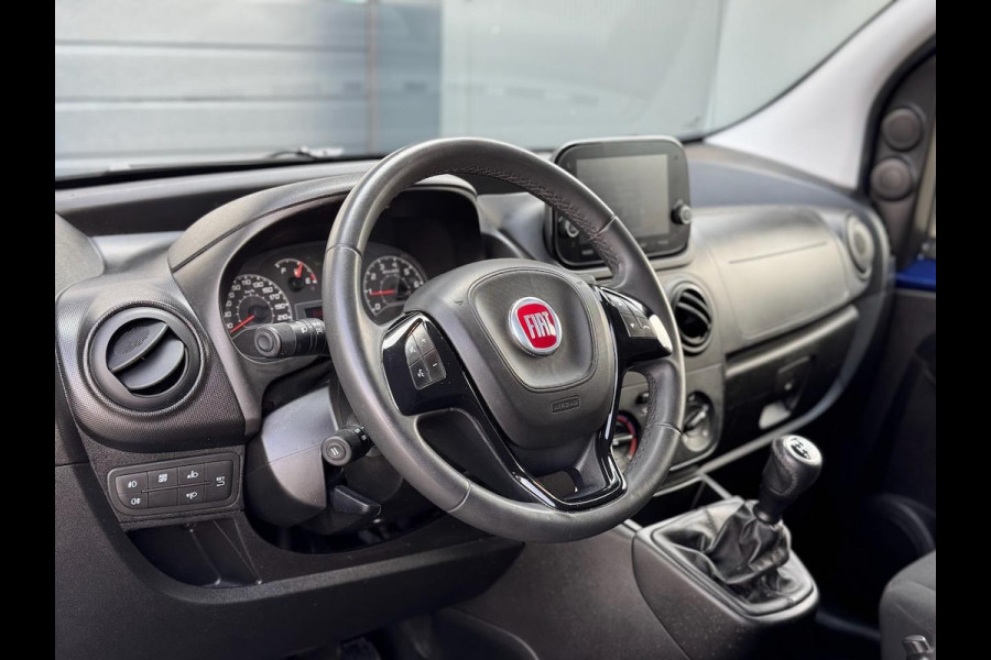 Fiat Fiorino 1.3 MultiJet 80pk | Rondom glas | Navi | Cruise | DAB-radio | Bluetooth | Parkeersensor | Schuifdeur | Metallic