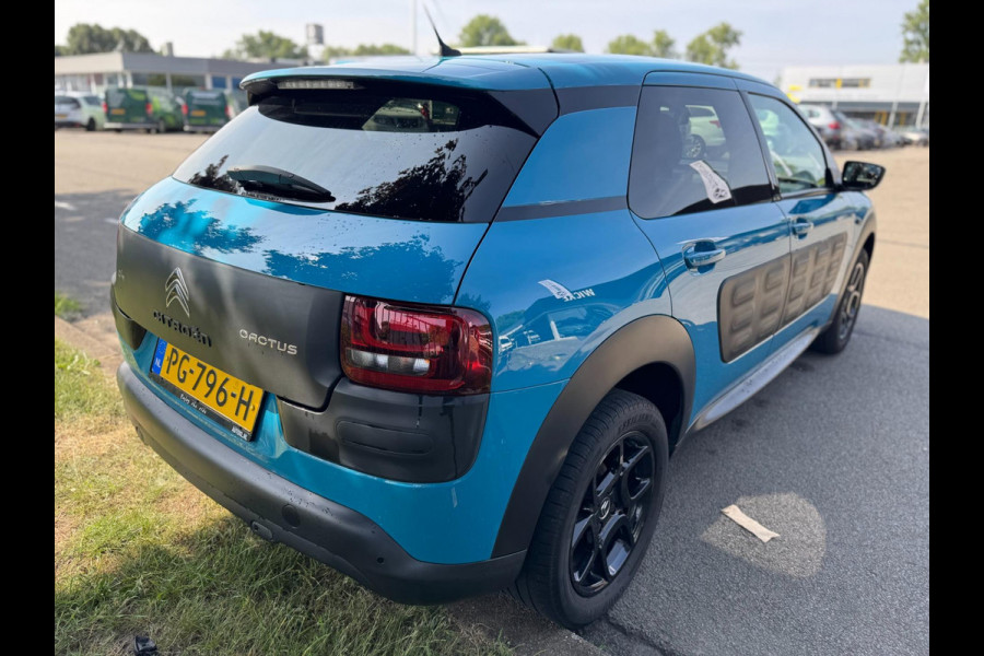 Citroën C4 Cactus 1.2 PureTech Shine Navigatie Camera 110 PK
