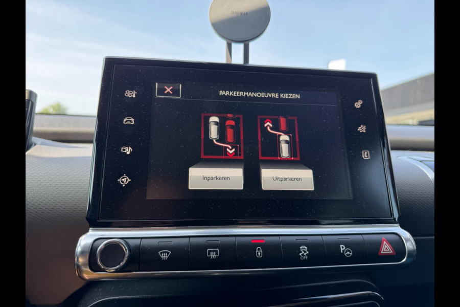 Citroën C4 Cactus 1.2 PureTech Shine Navigatie Camera 110 PK