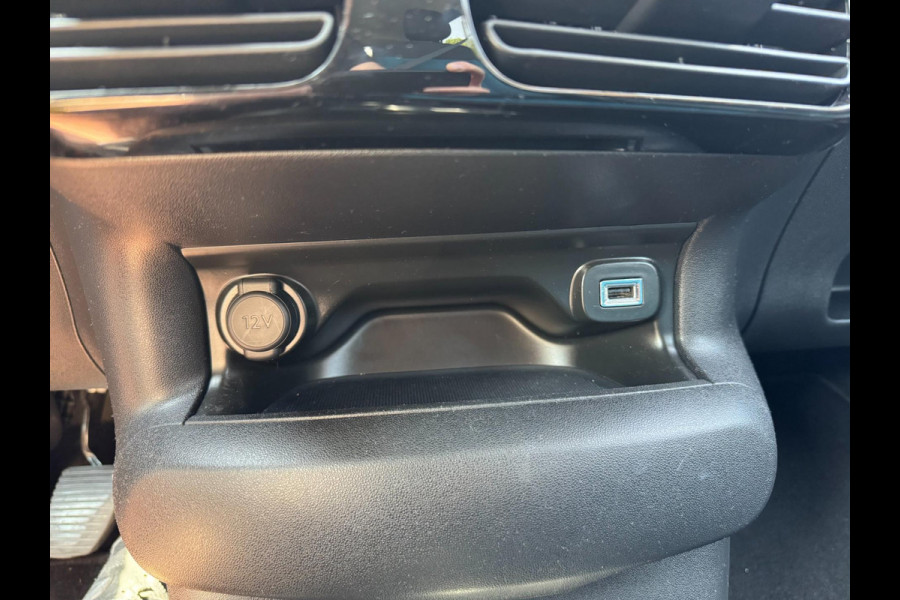 Citroën C4 Cactus 1.2 PureTech Shine Navigatie Camera 110 PK