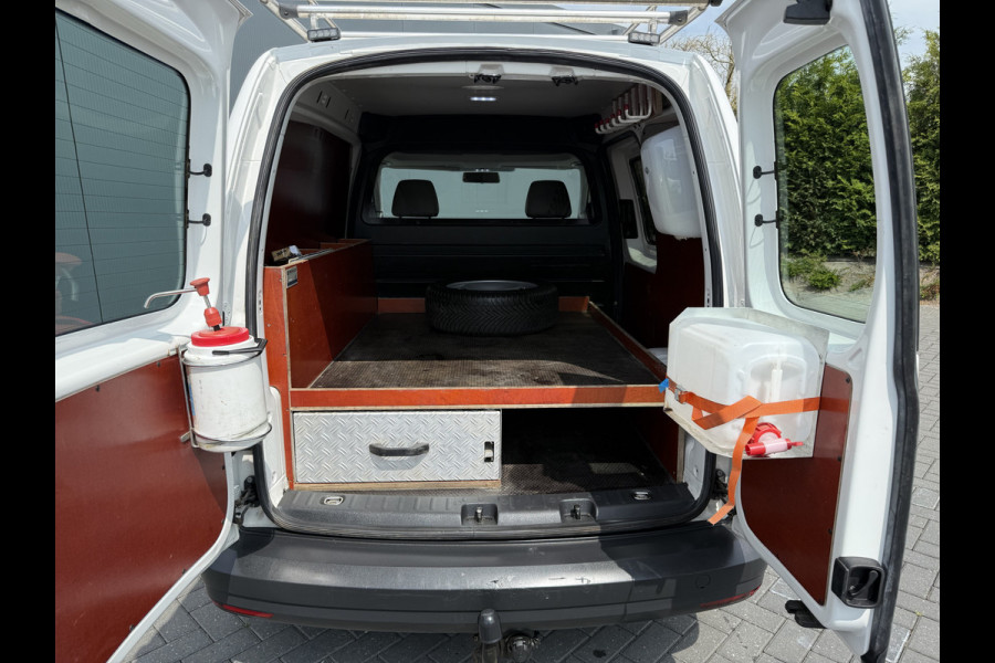 Volkswagen Caddy 1.4 TSI AUTOMAAT / BENZINE !! / BPM VRIJ / 1e EIG. / TREKHAAK / AIRCO / CRUISE / NAVI