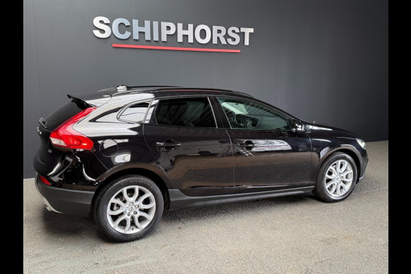 Volvo V40 V40 Cross Country T3 152pkSummum panorama leer camera