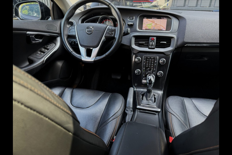 Volvo V40 V40 Cross Country T3 152pkSummum panorama leer camera