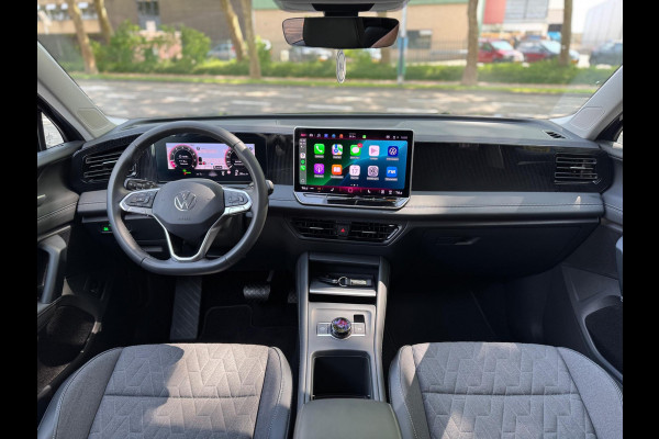 Volkswagen Tiguan 1.5 eTSI DSG Lane ass Drive pilot CarPlay 150 PK Keyless Camera Sfeerverlichting Life edition Direct leverbaar
