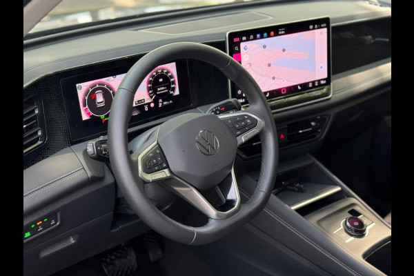 Volkswagen Tiguan 1.5 eTSI DSG Lane ass Drive pilot CarPlay 150 PK Keyless Camera Sfeerverlichting Life edition Direct leverbaar