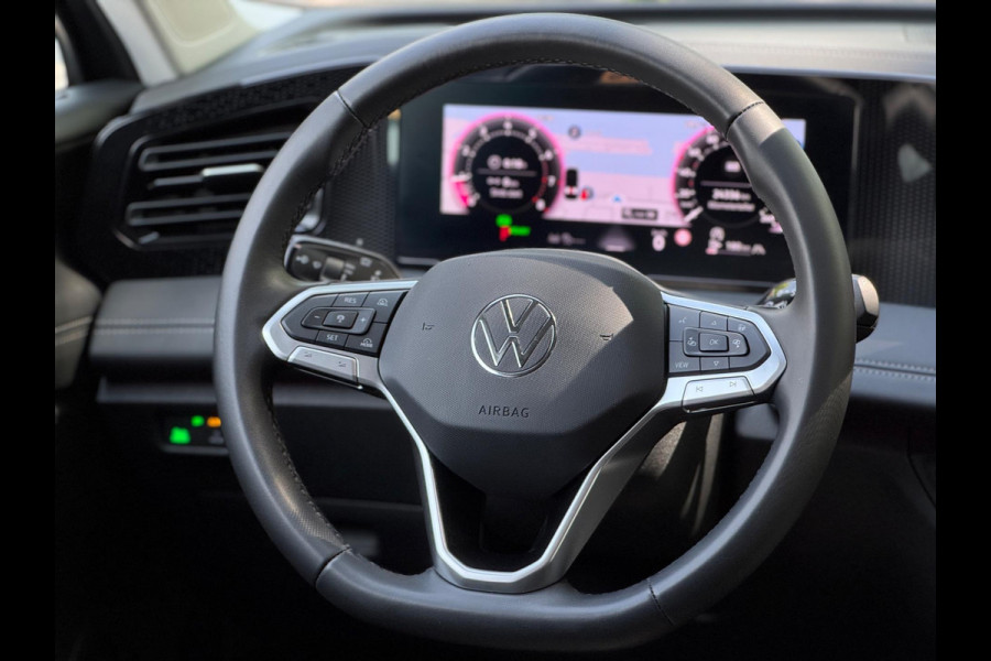 Volkswagen Tiguan 1.5 eTSI DSG Lane ass Drive pilot CarPlay 150 PK Keyless Camera Sfeerverlichting Life edition Direct leverbaar
