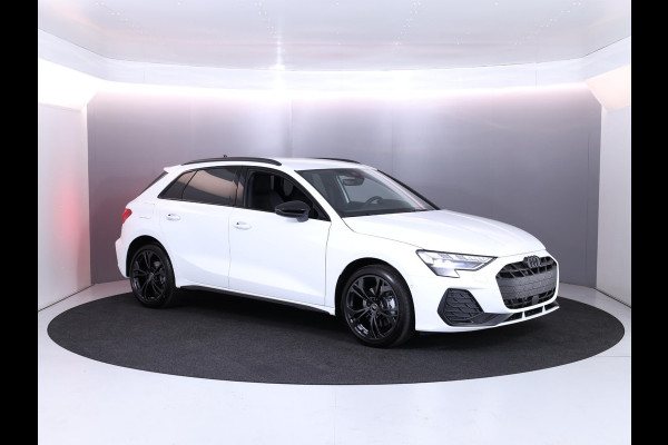 Audi A3 Sportback 40 TFSI e S edition 204 pk S-tronic | Verlengde garantie | Navigatie | Parkeersensoren (Park assist) | Matrix LED koplampen | Elektr. bestuurdersstoel | S-Line |