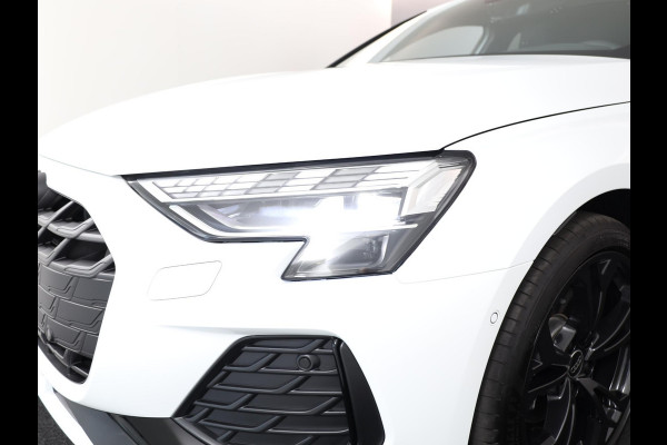 Audi A3 Sportback 40 TFSI e S edition 204 pk S-tronic | Verlengde garantie | Navigatie | Parkeersensoren (Park assist) | Matrix LED koplampen | Elektr. bestuurdersstoel | S-Line |